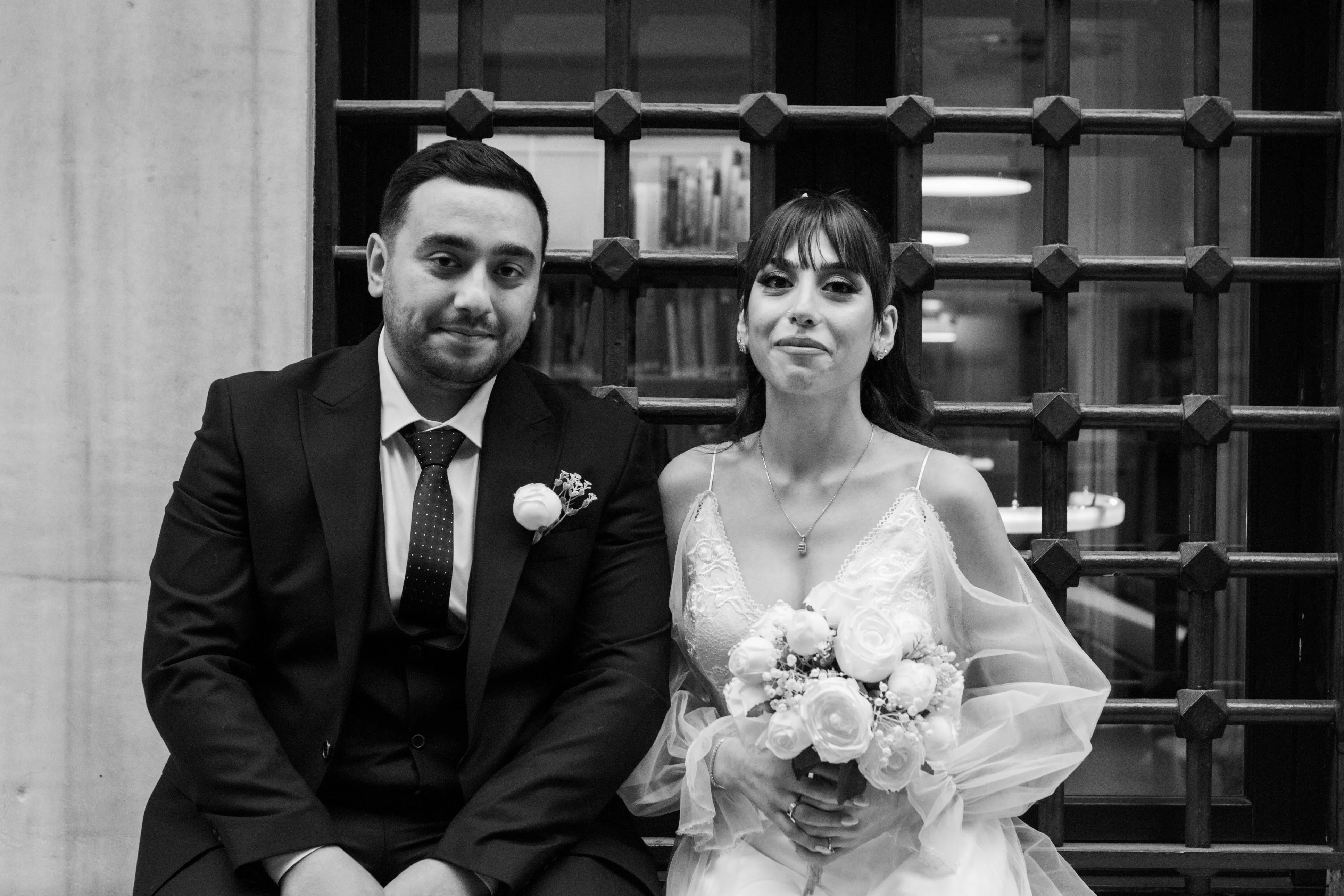 Minimalist düğün albümü açık sayfalar beyaz arka plan tek fotoğraf modern tasarım clean design beyaz kenar boşlukları